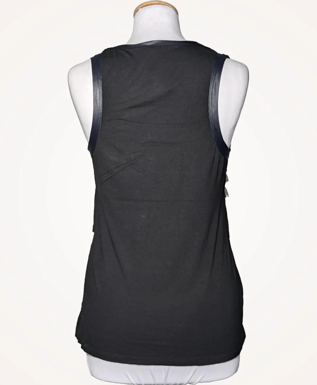 LMV - Image 4