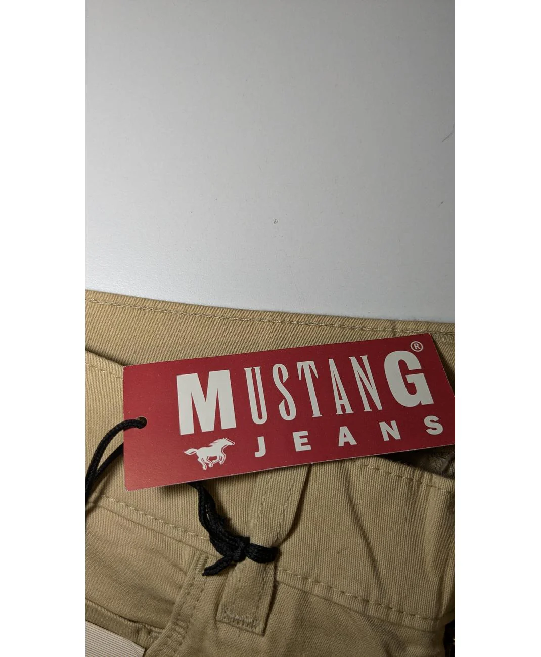 MUSTANG - Image 6