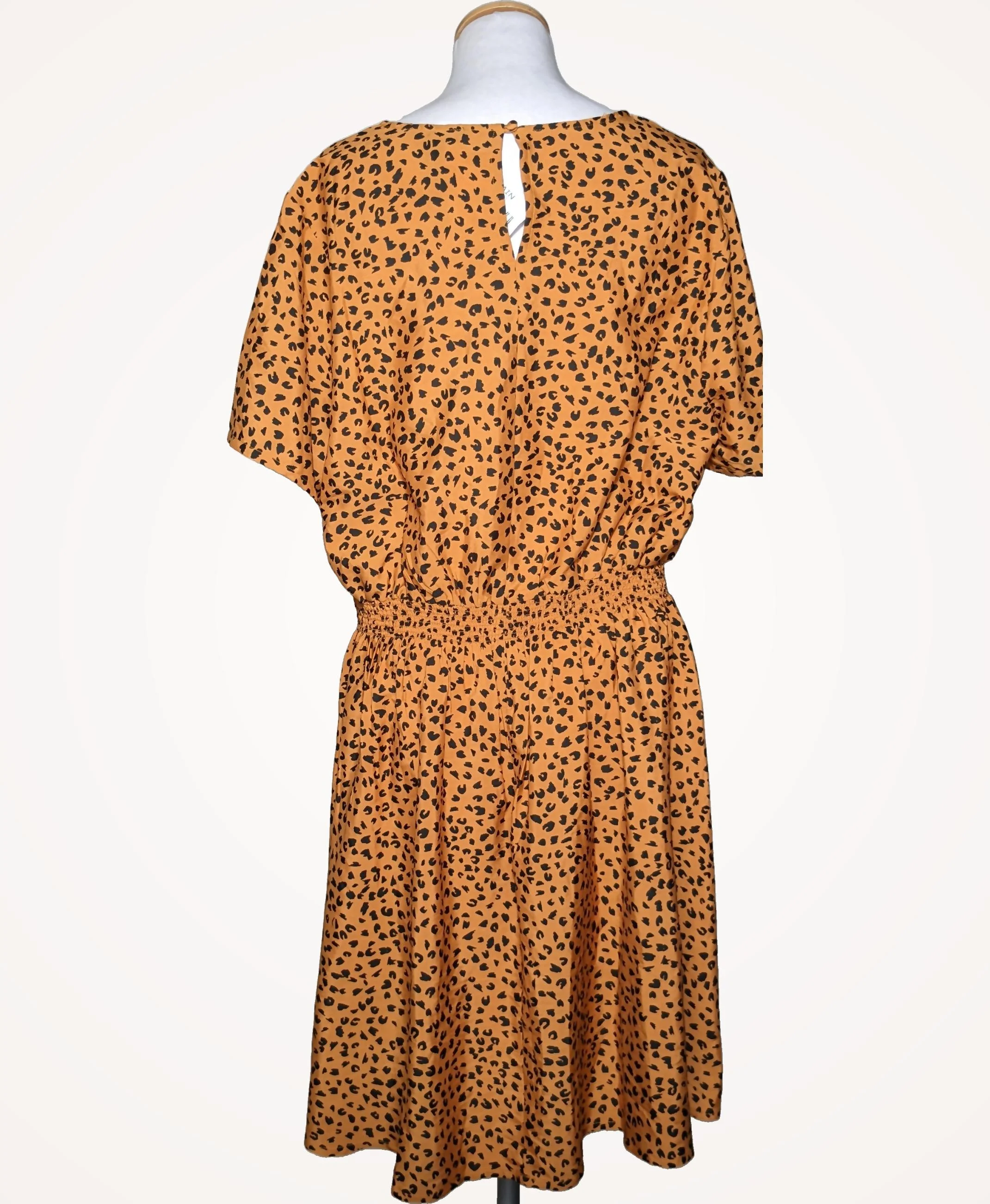 NEW LOOK - Image 4