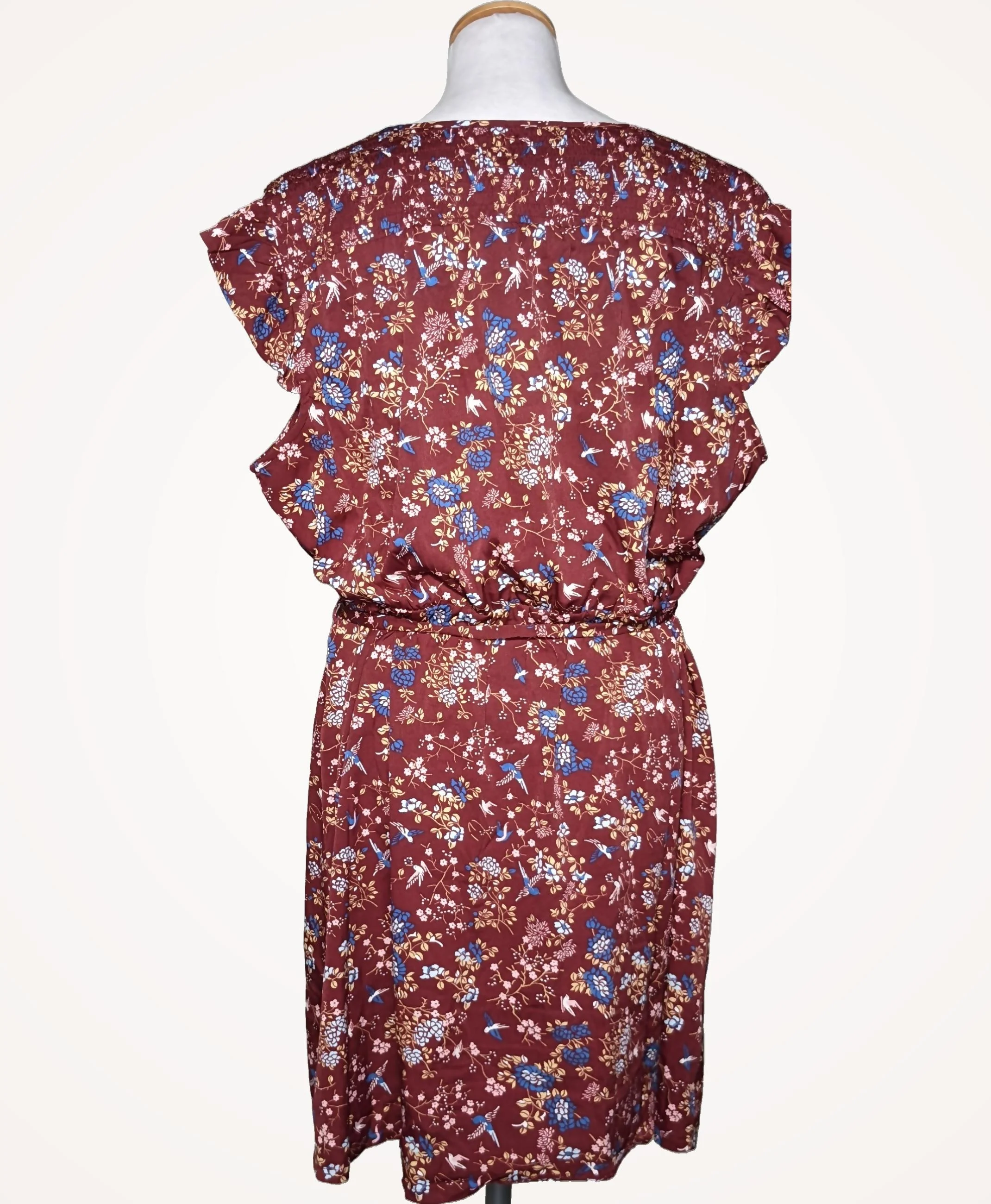 NEW LOOK - Image 4