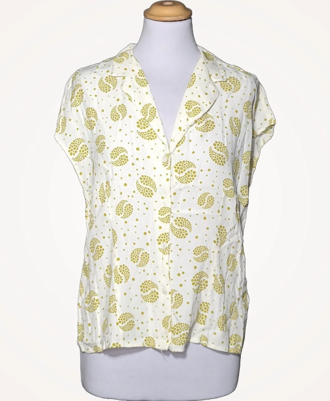 NICE THINGS - Image 3