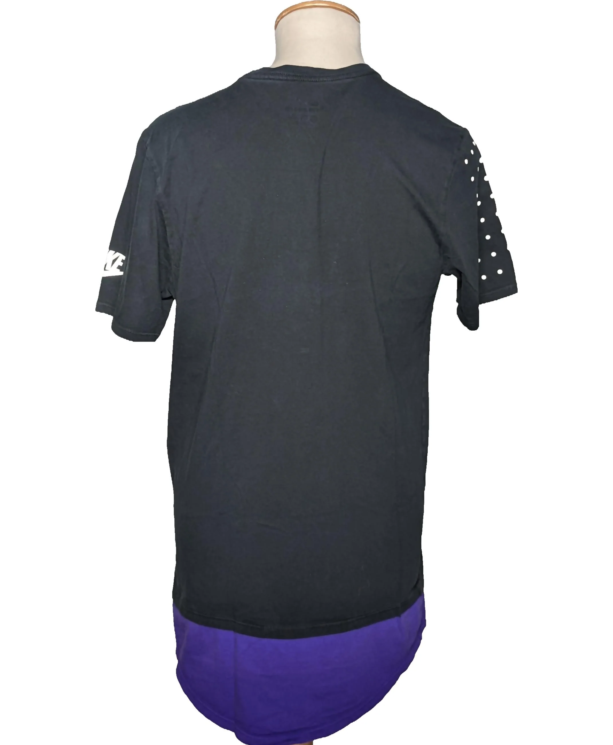 NIKE - Image 2