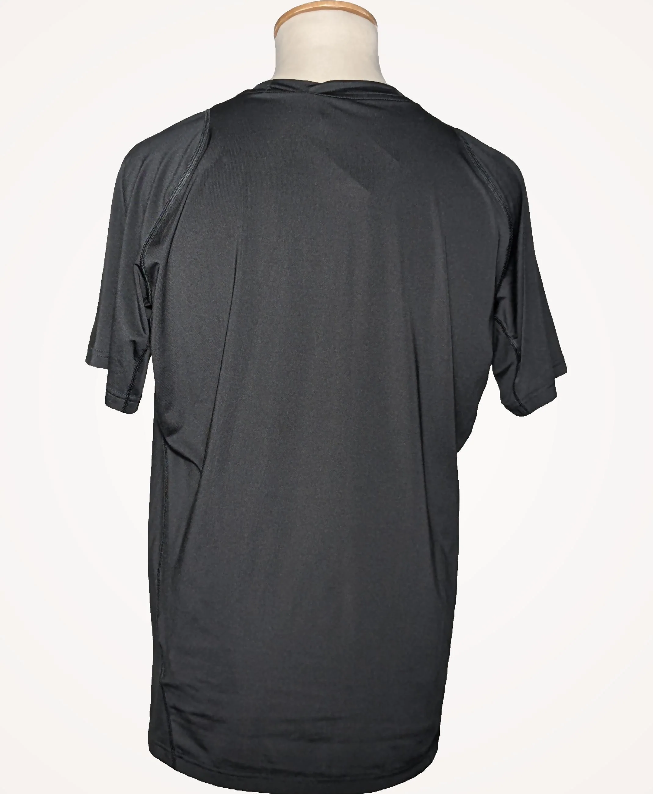 NIKE - Image 4