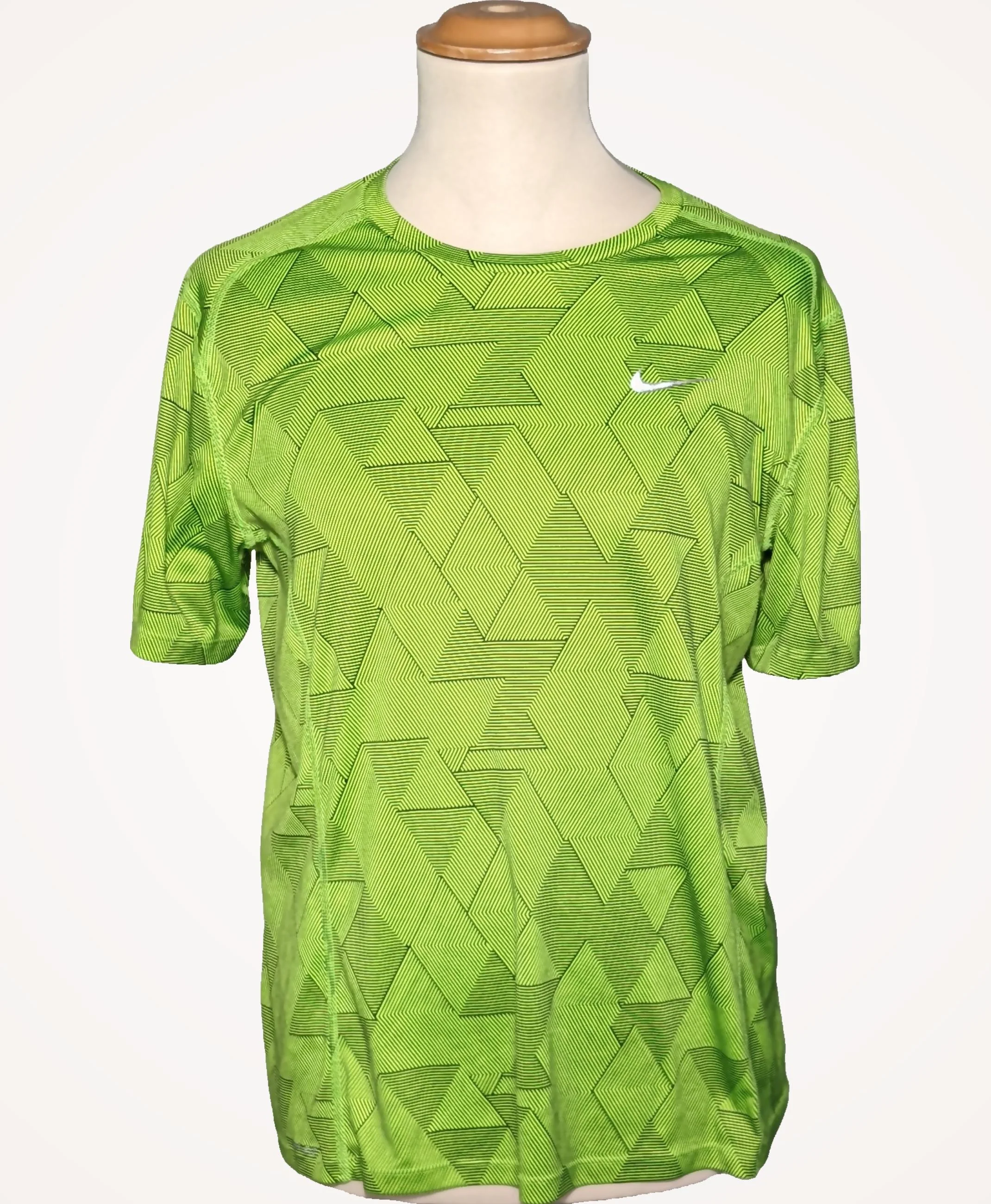 NIKE - Image 3