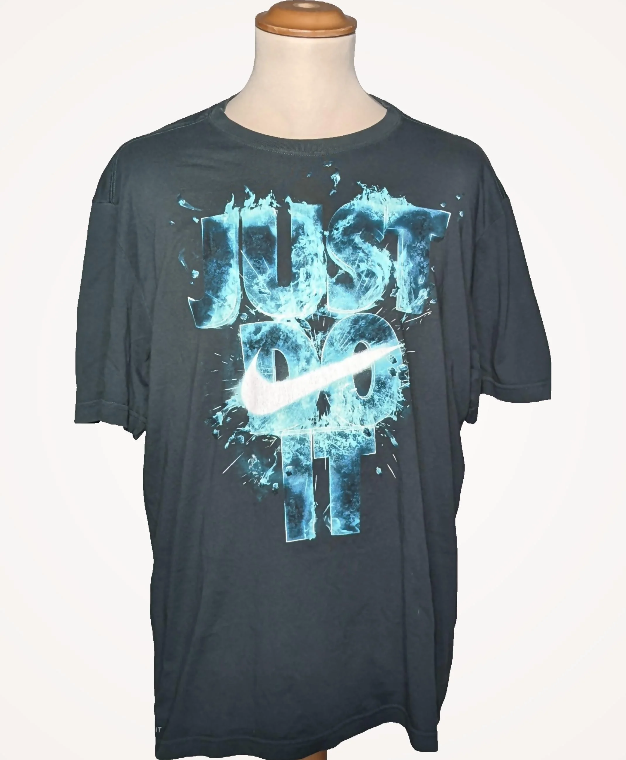 NIKE - Image 3