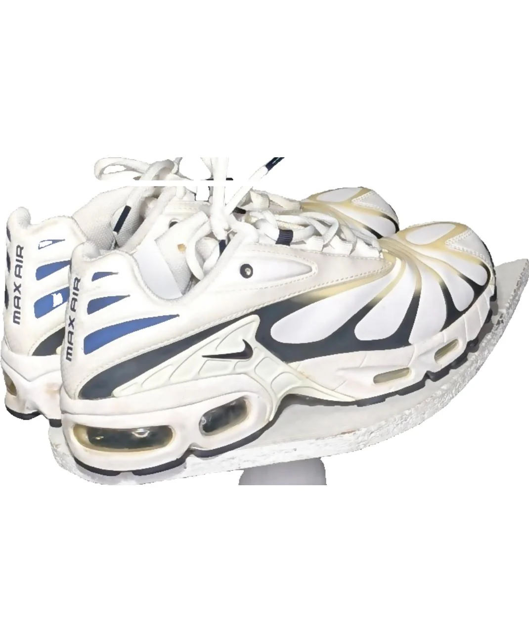 NIKE - Image 2