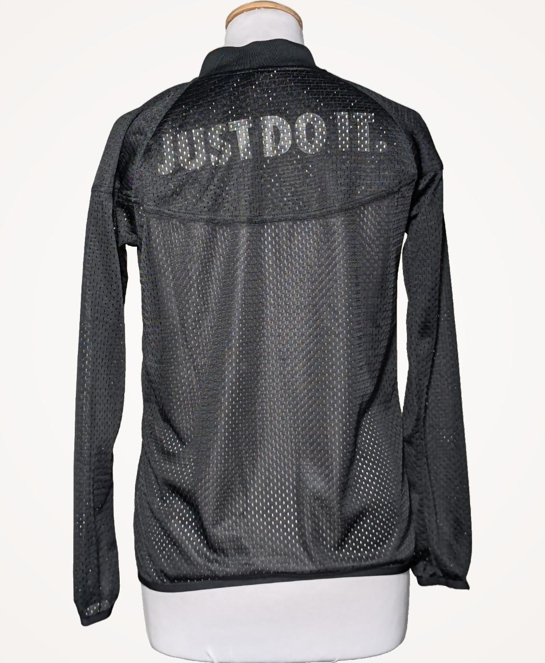 NIKE - Image 4