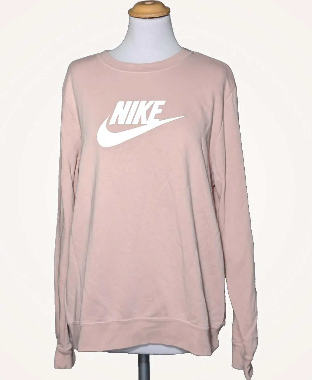 NIKE - Image 3