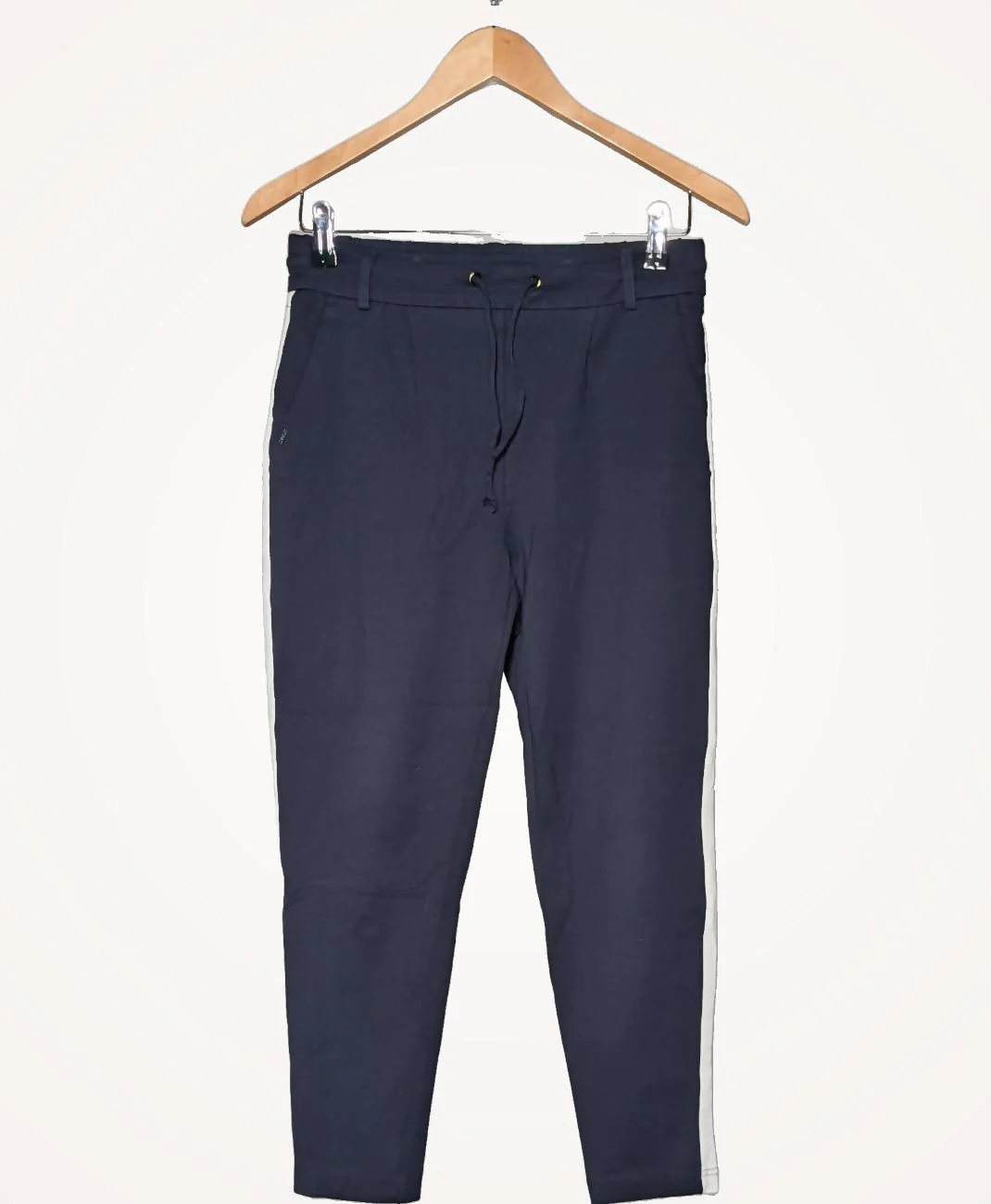 ONLY - Image 3
