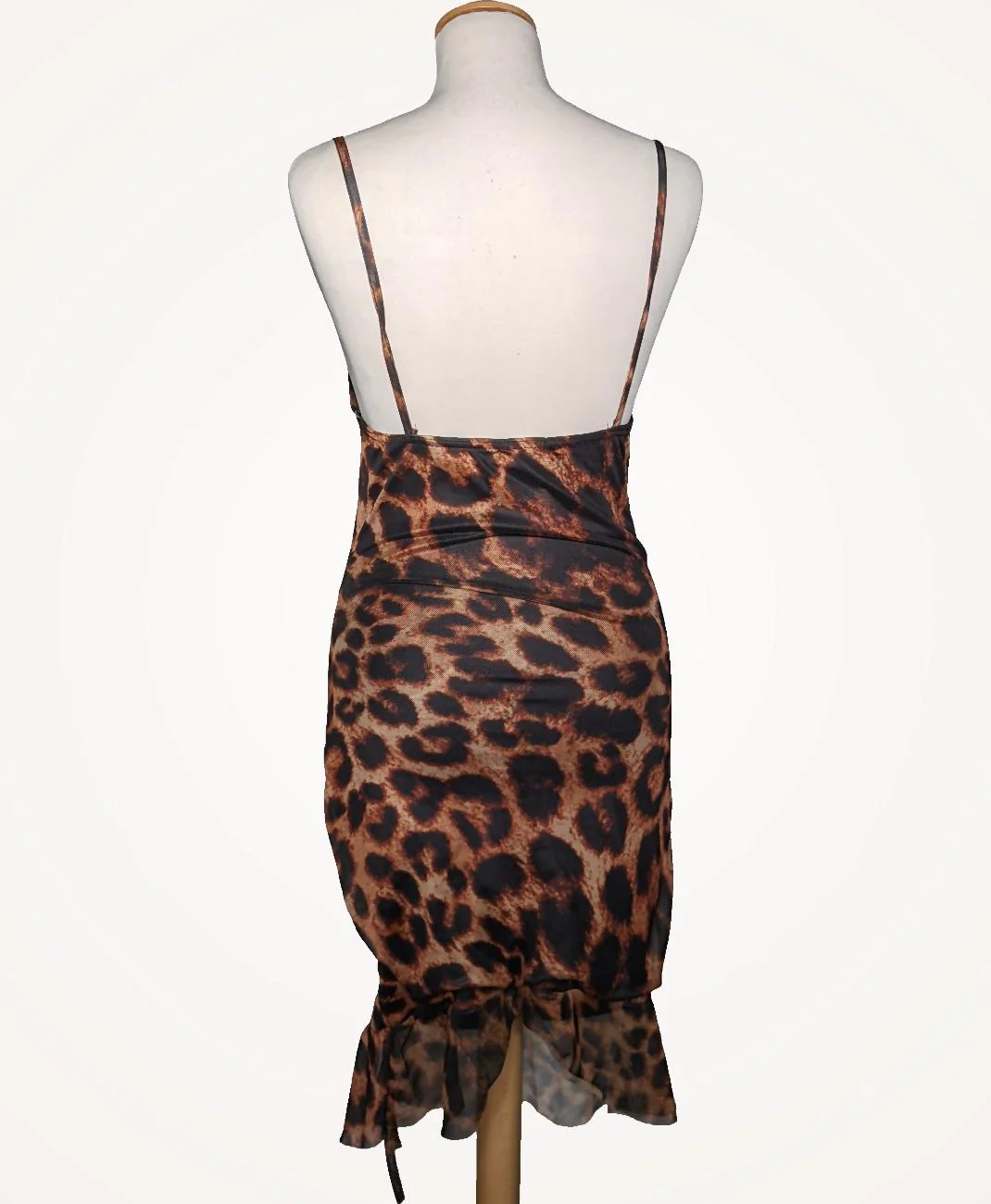 PRETTY LITTLE THING - Image 4