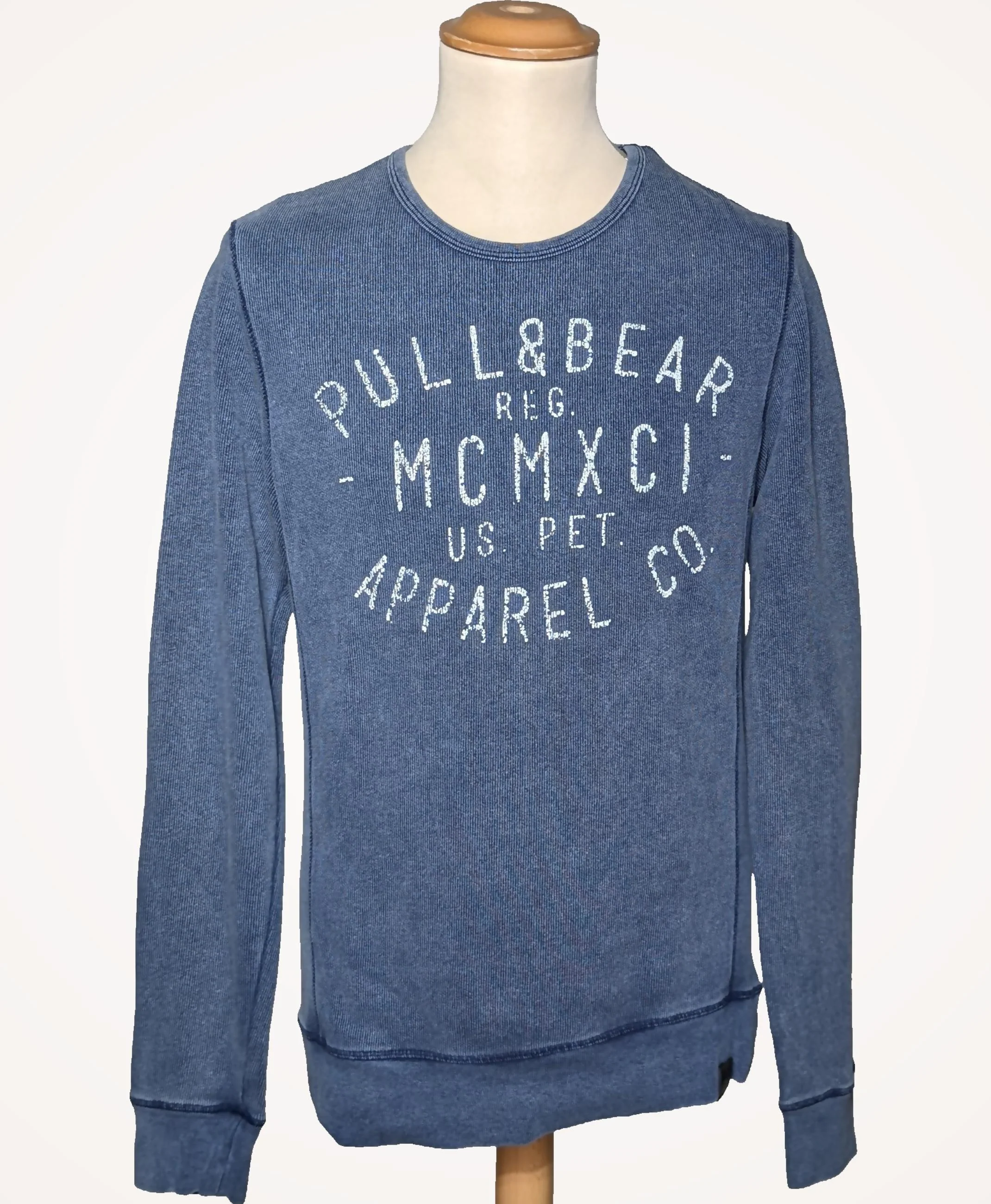 PULL AND BEAR - Image 3