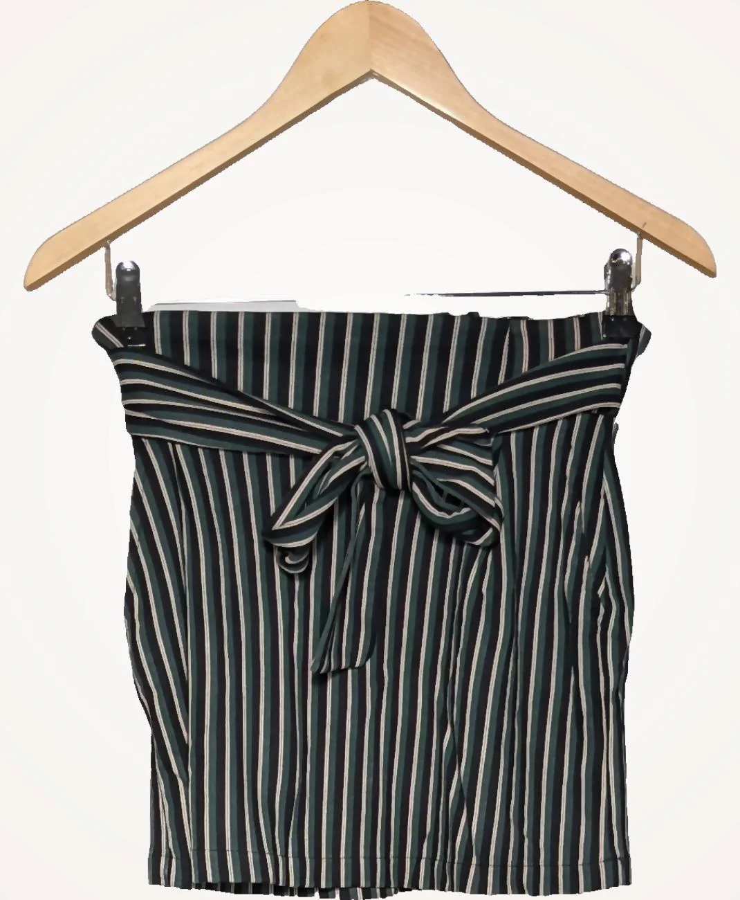 PULL AND BEAR - Image 3