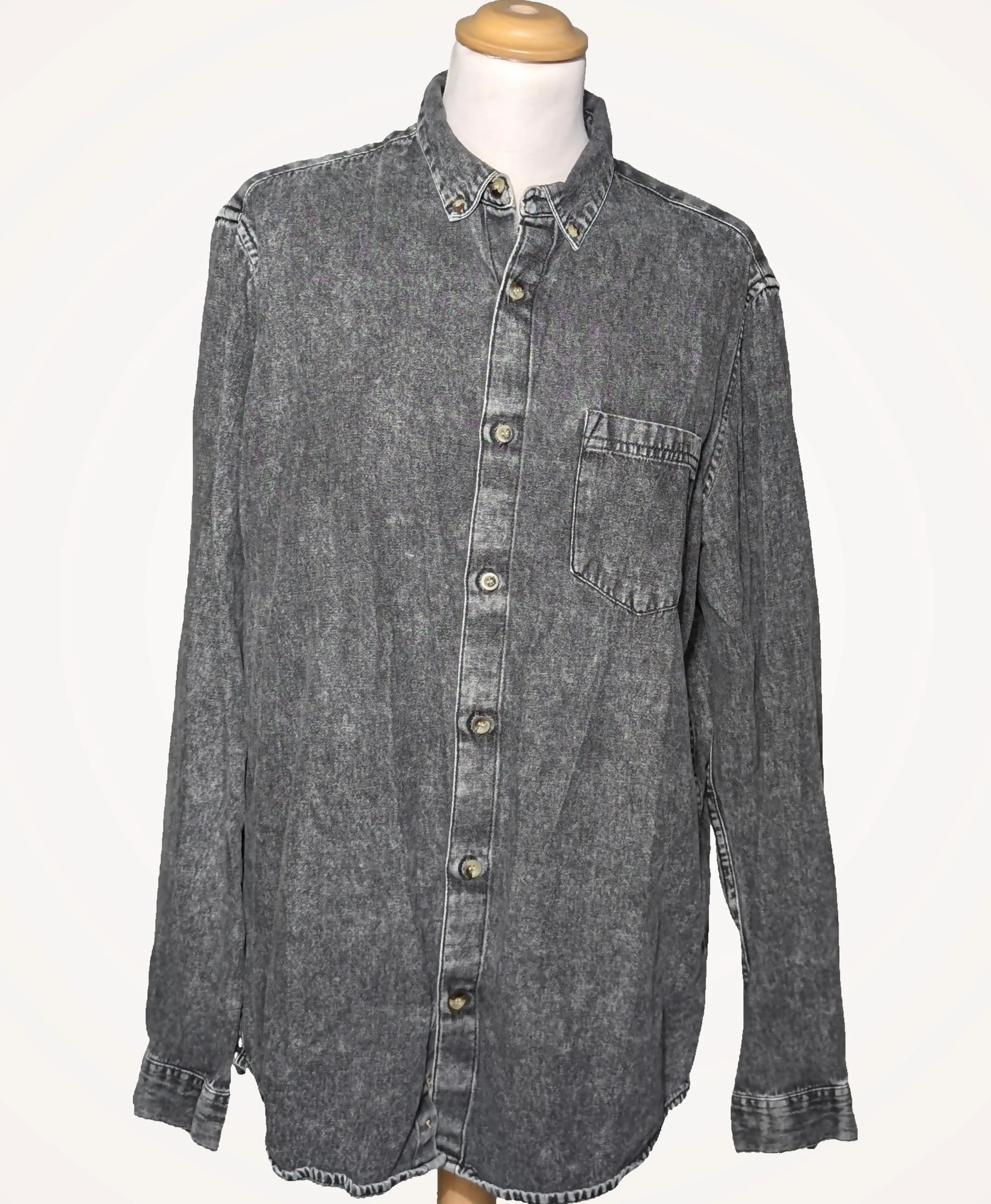 PULL AND BEAR - Image 3