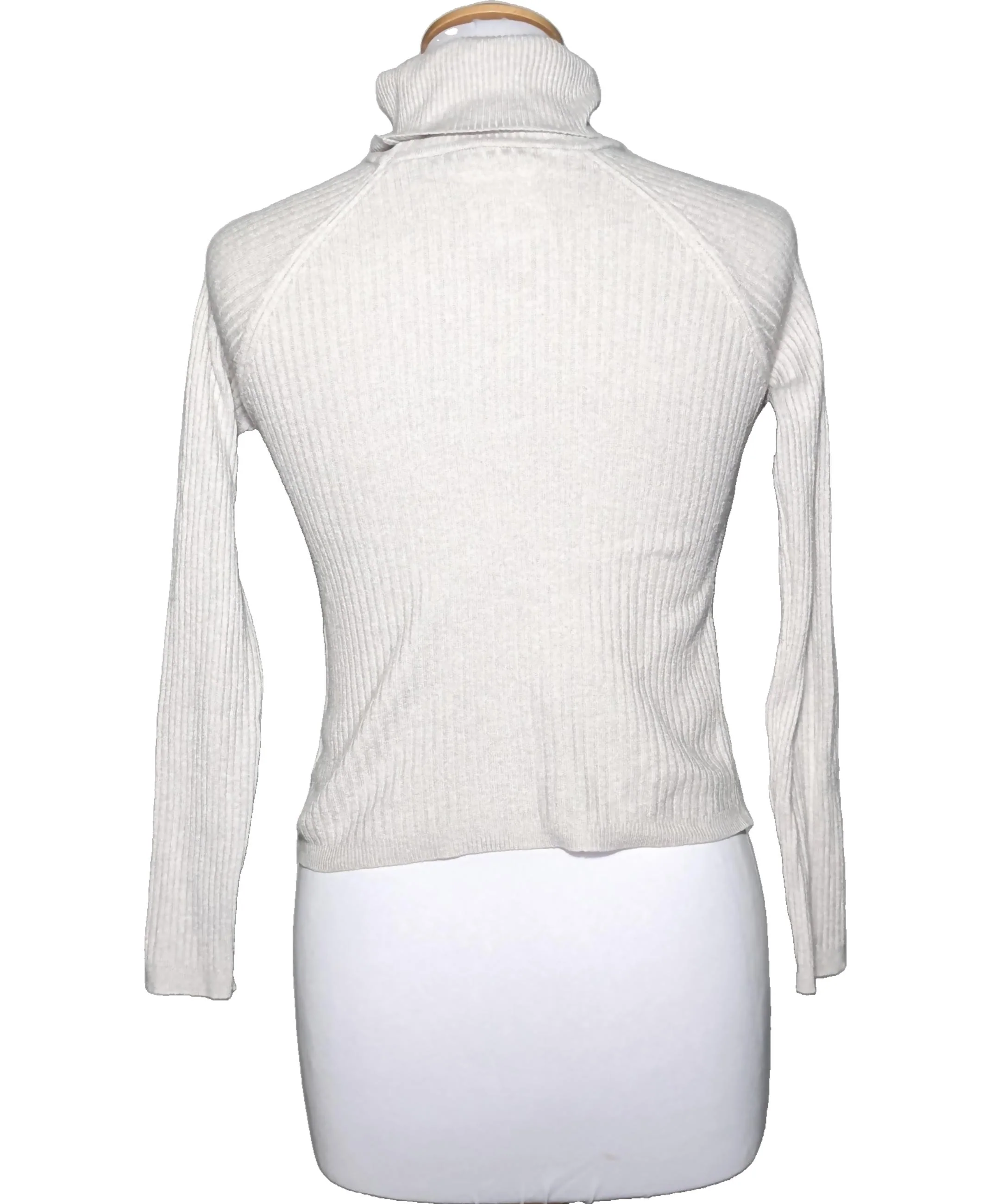 PULL AND BEAR - Image 2