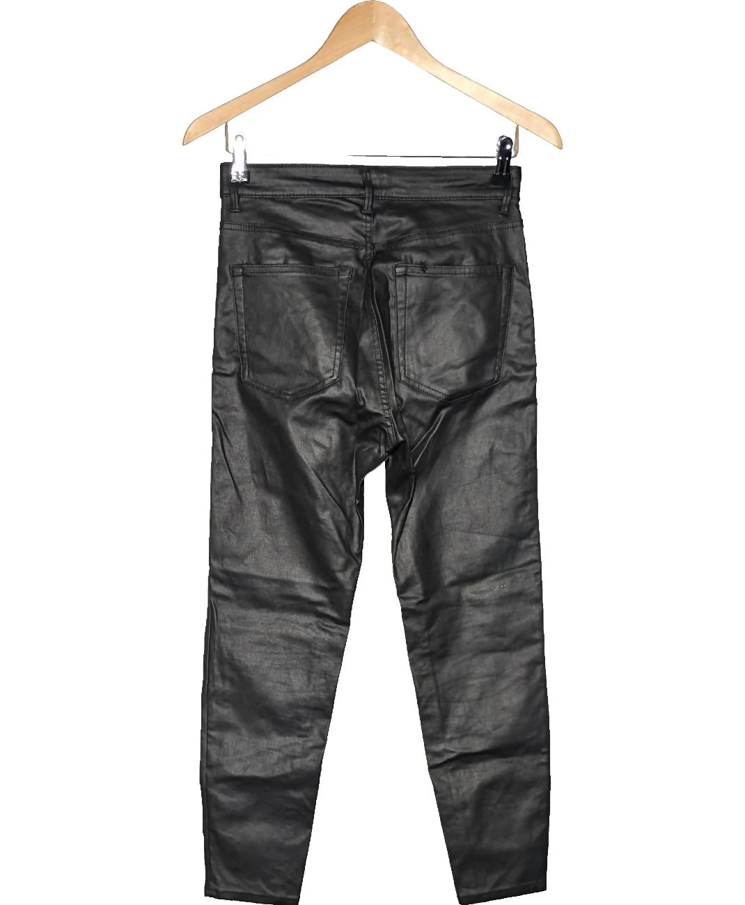 PULL AND BEAR - Image 2
