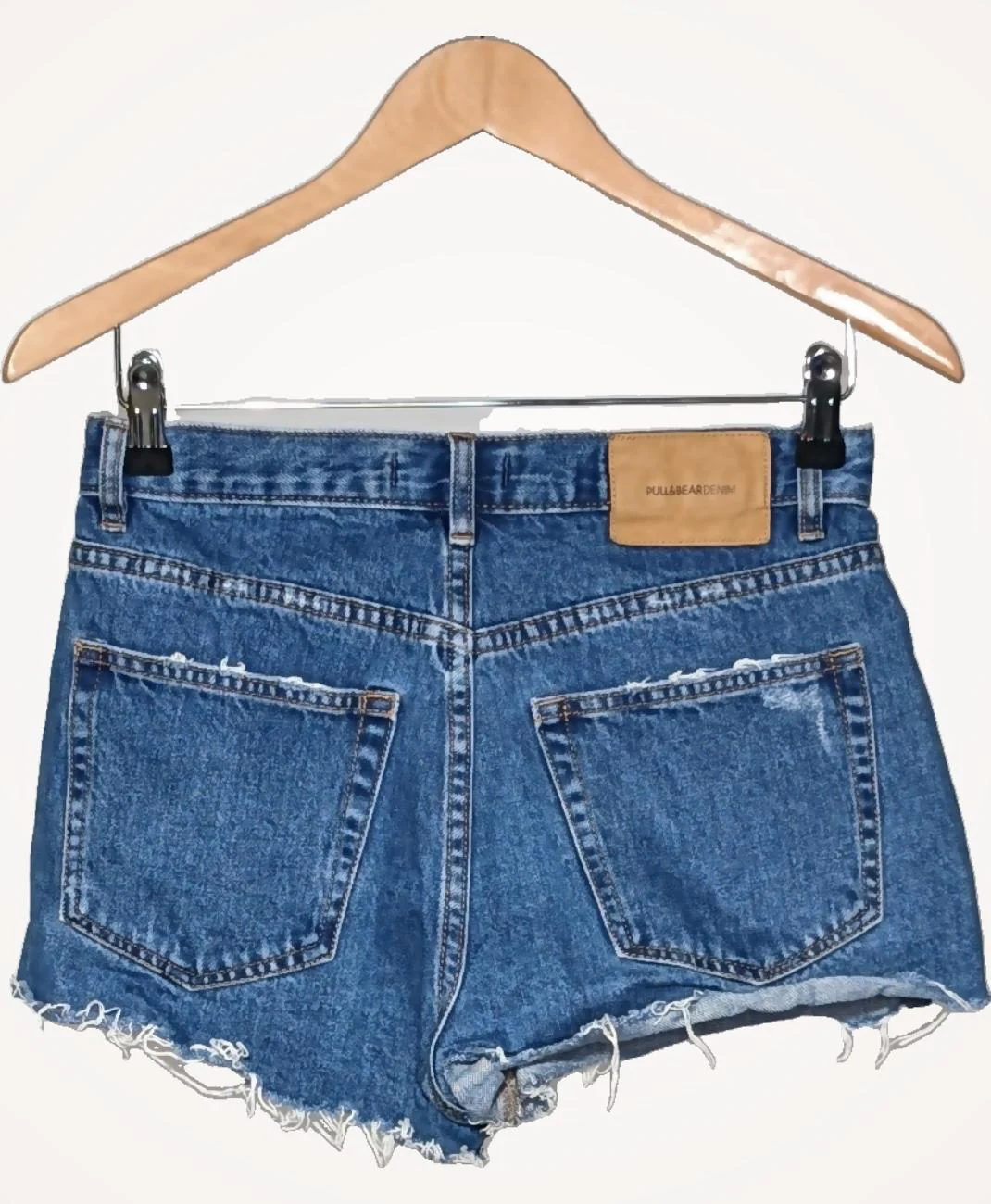 PULL AND BEAR - Image 4