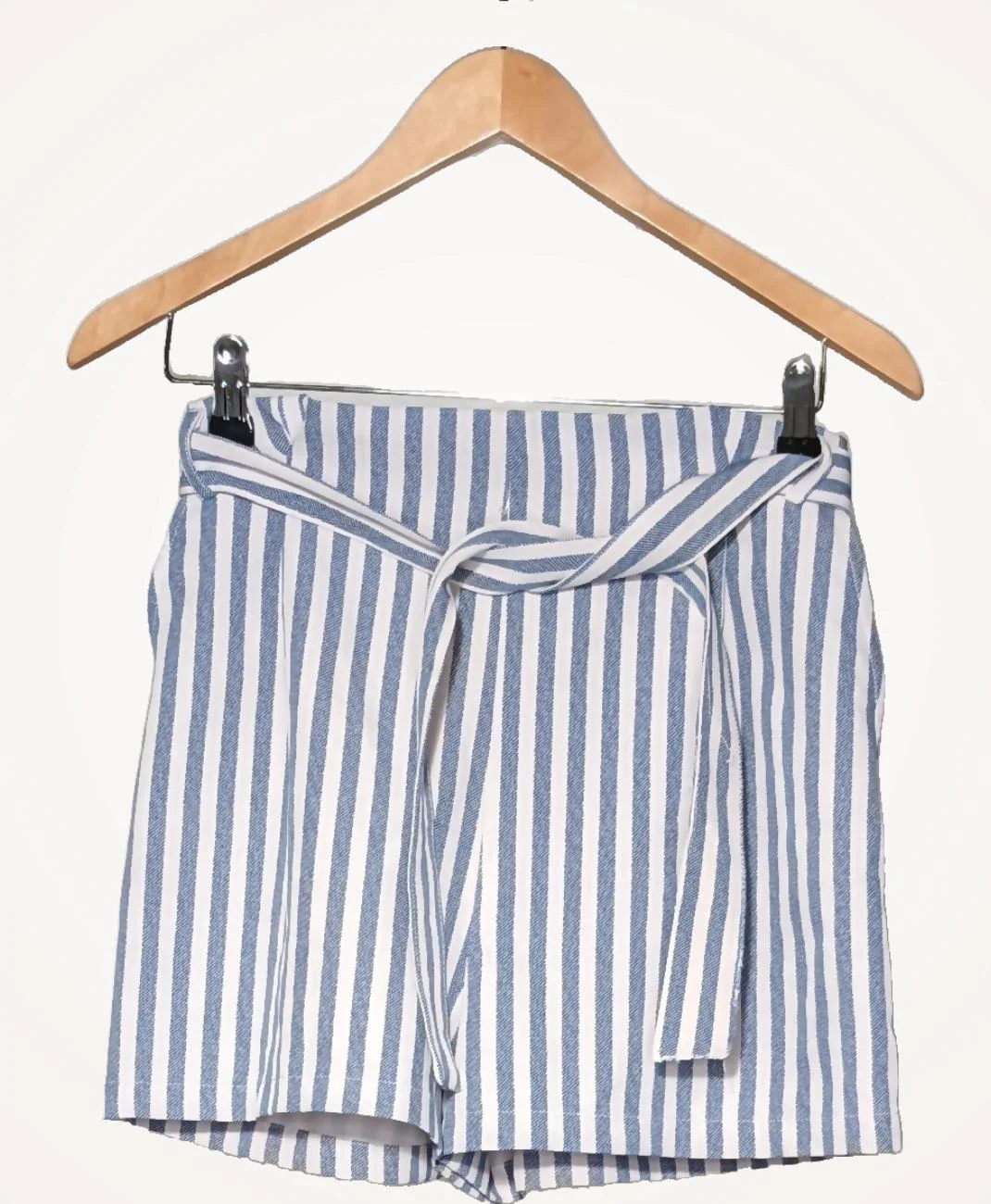 PULL AND BEAR - Image 3