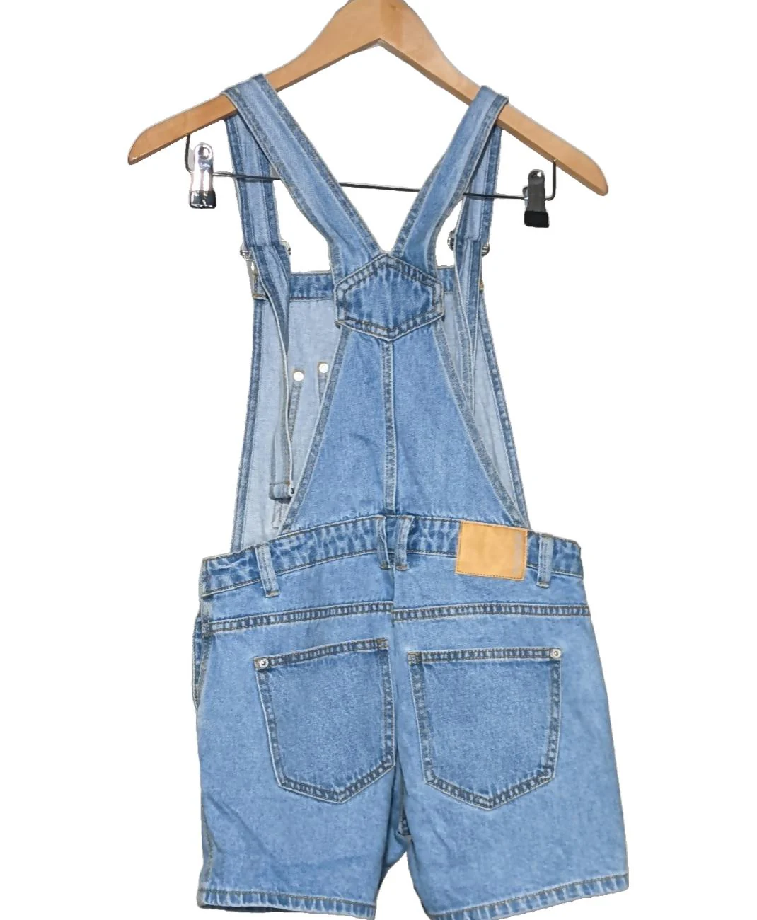 PULL AND BEAR - Image 2