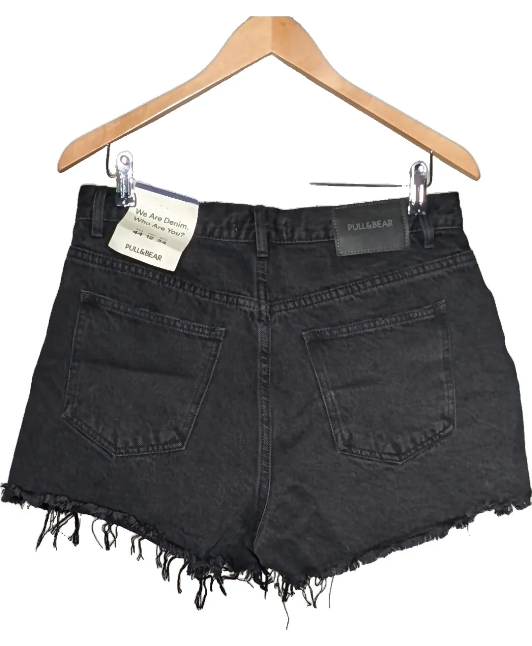 PULL AND BEAR - Image 2