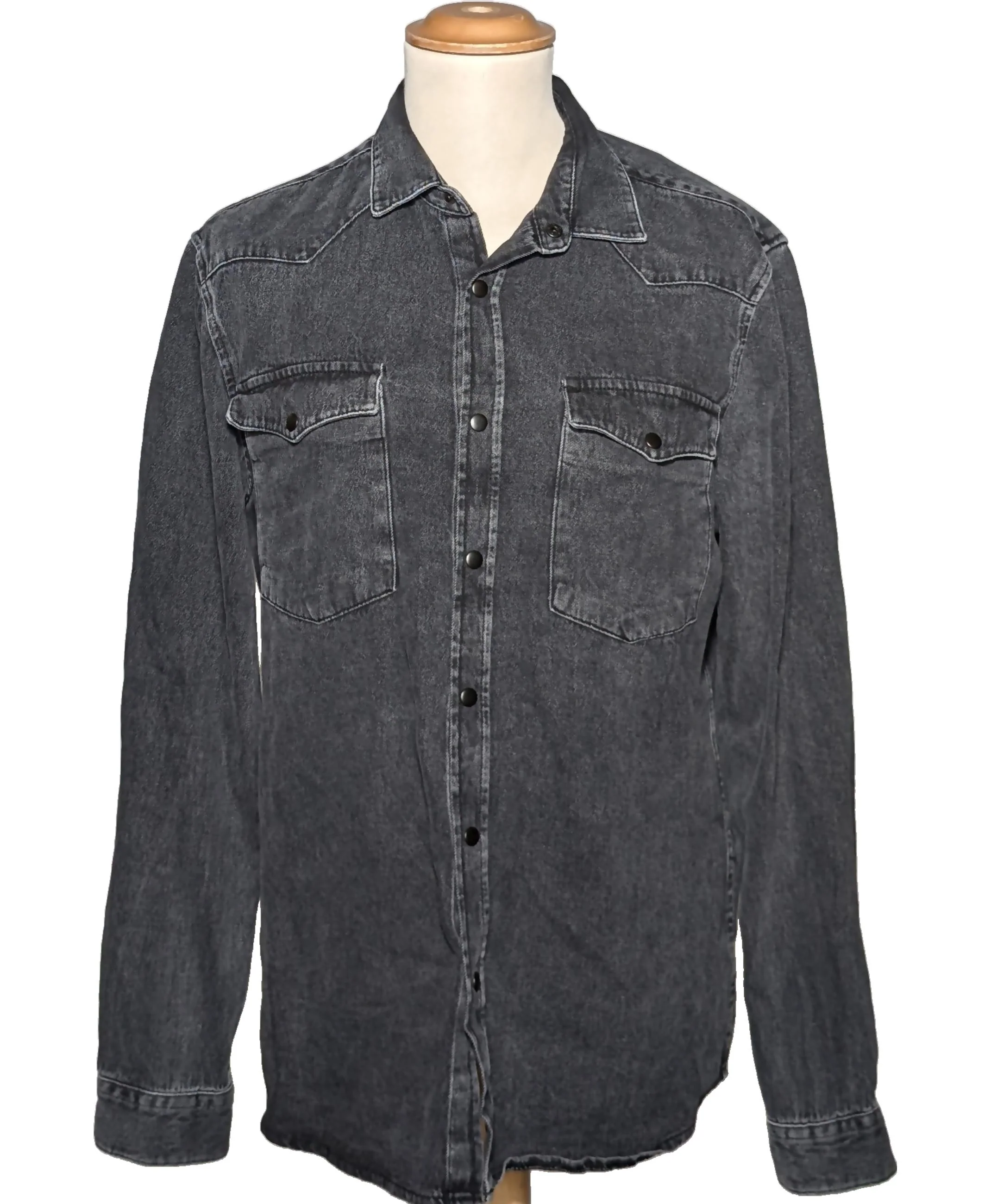 RIVER ISLAND
