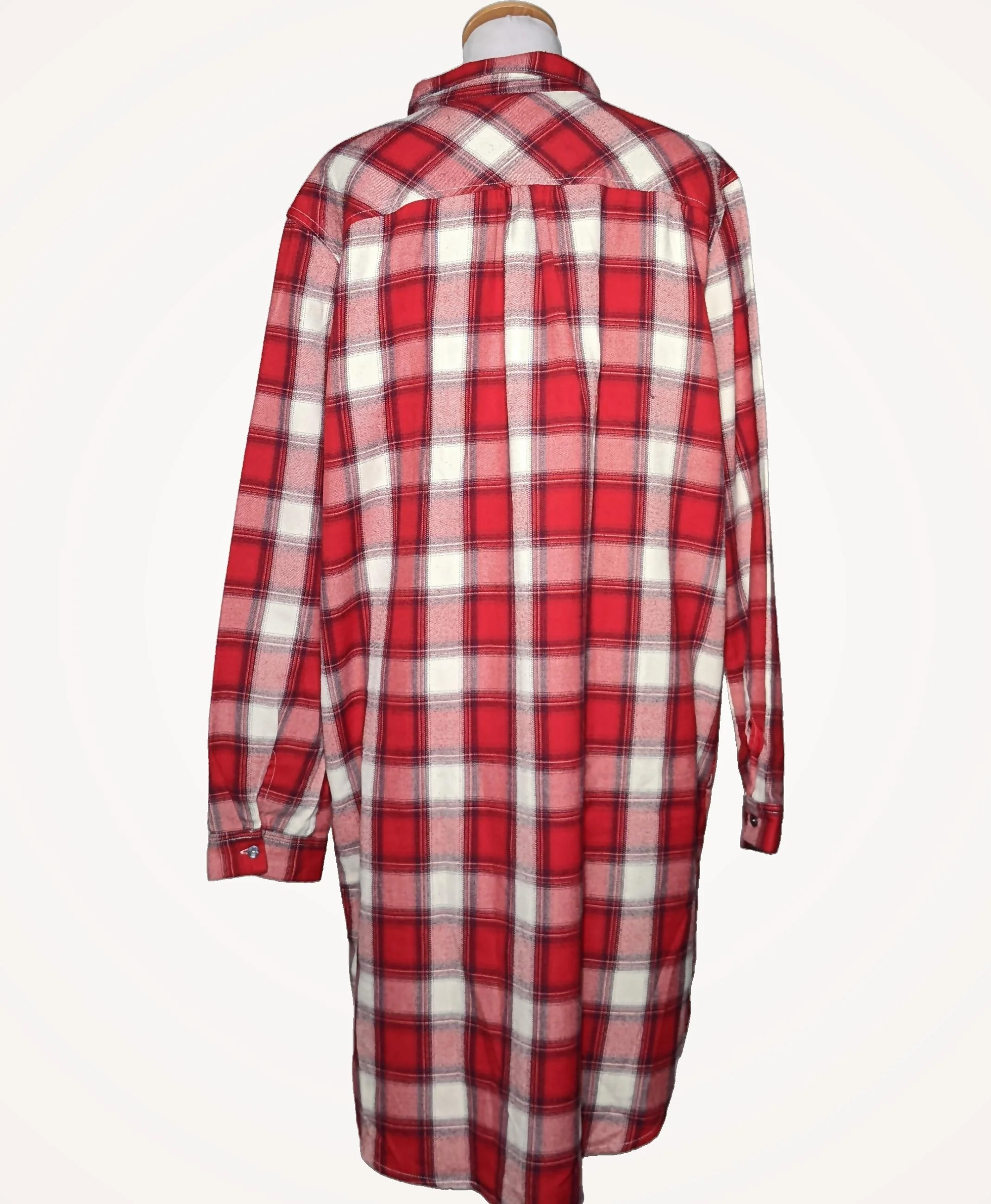 SCOTCH AND SODA - Image 4