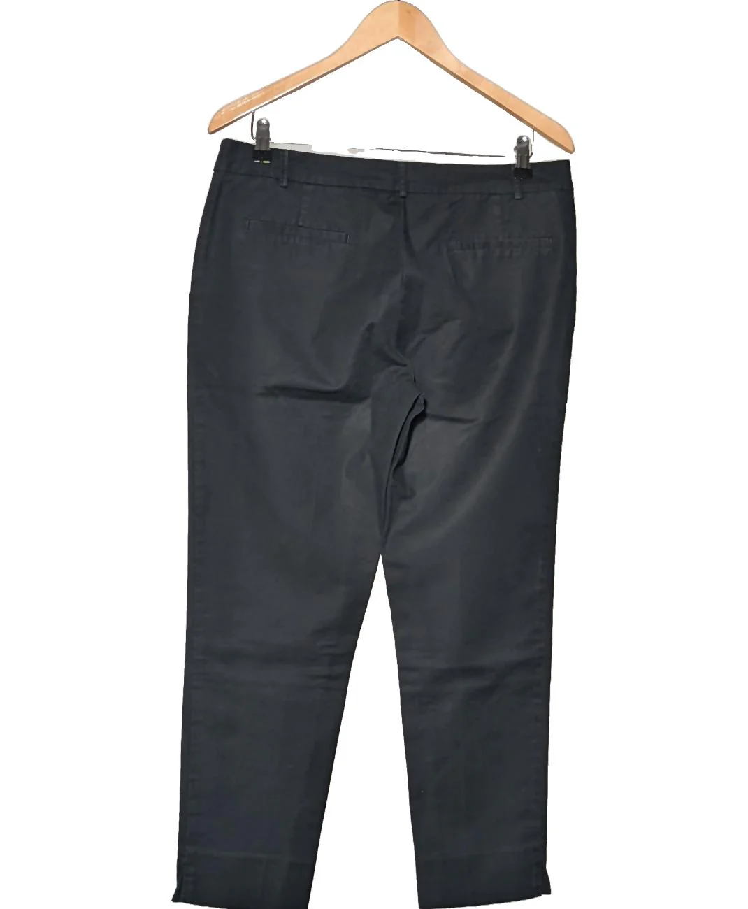 SISLEY - Image 2