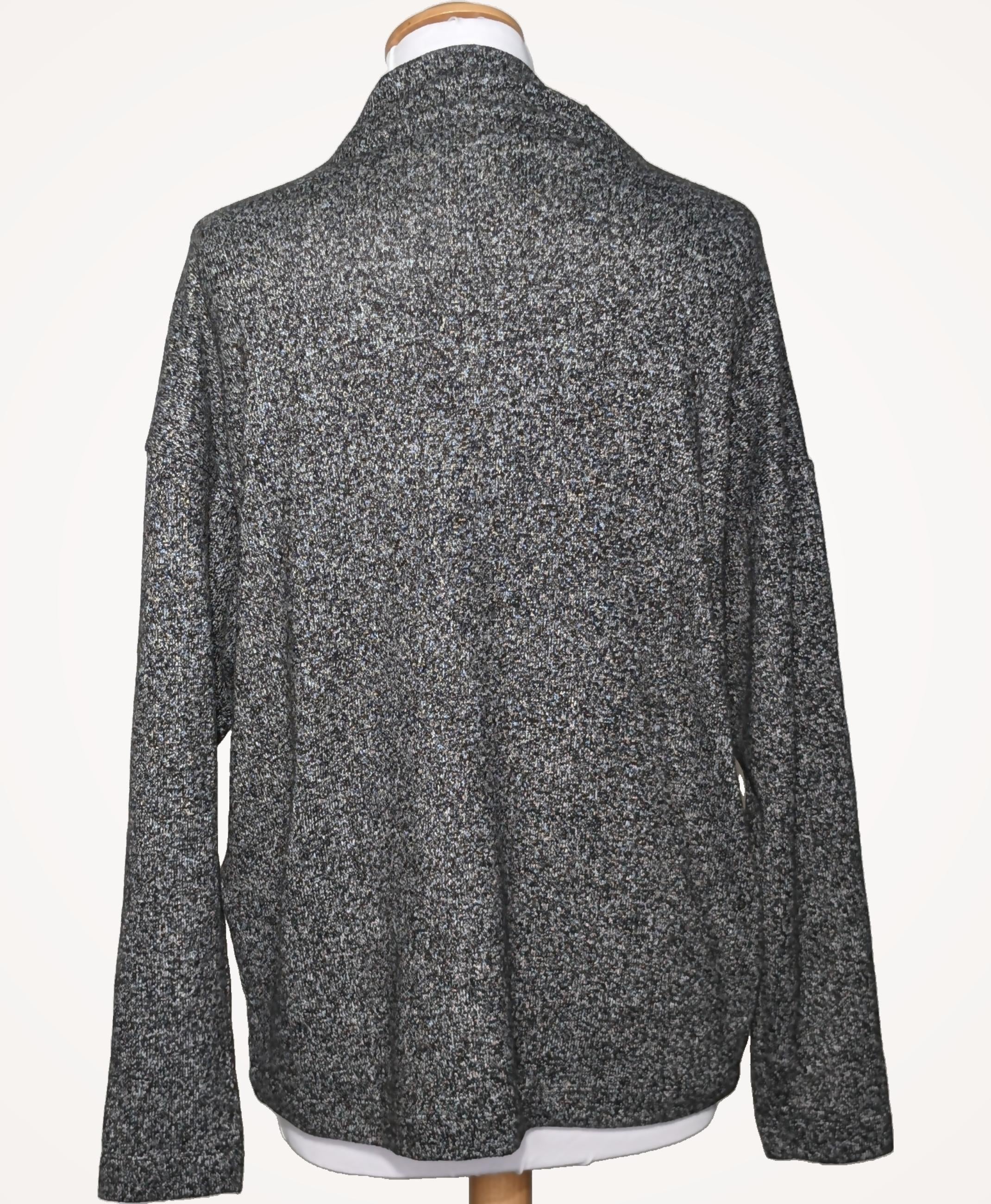UNIQLO - Image 4