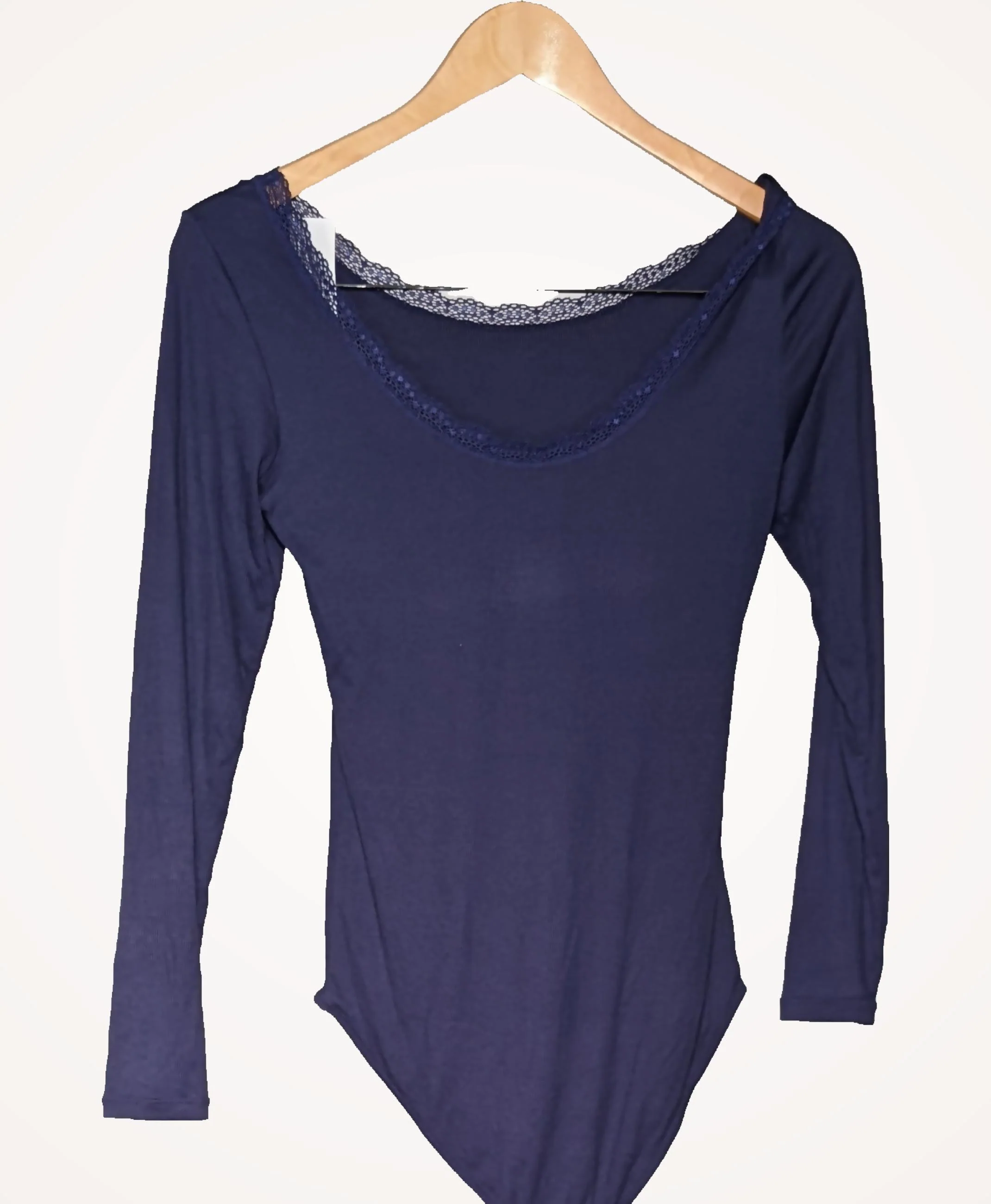 UNIQLO - Image 4