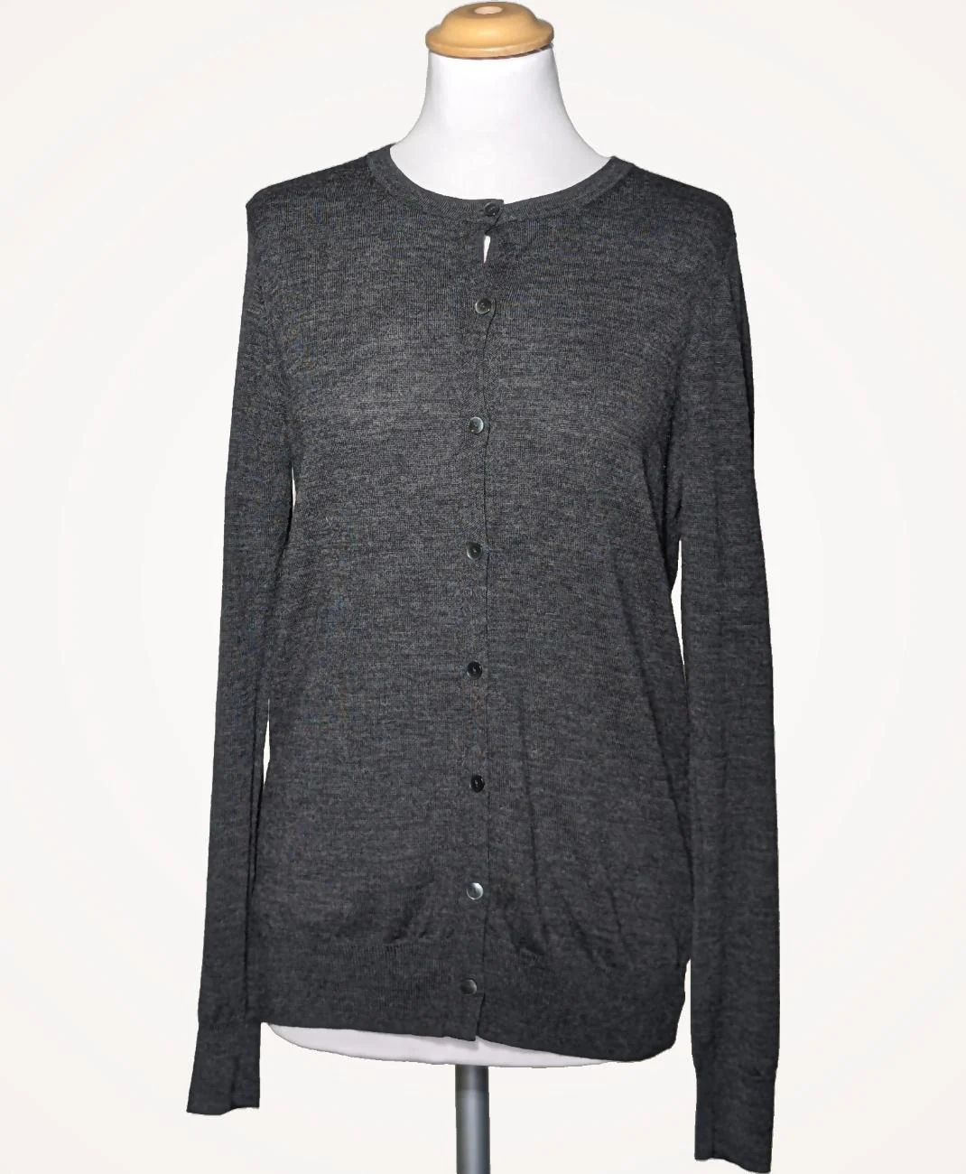 UNIQLO - Image 3