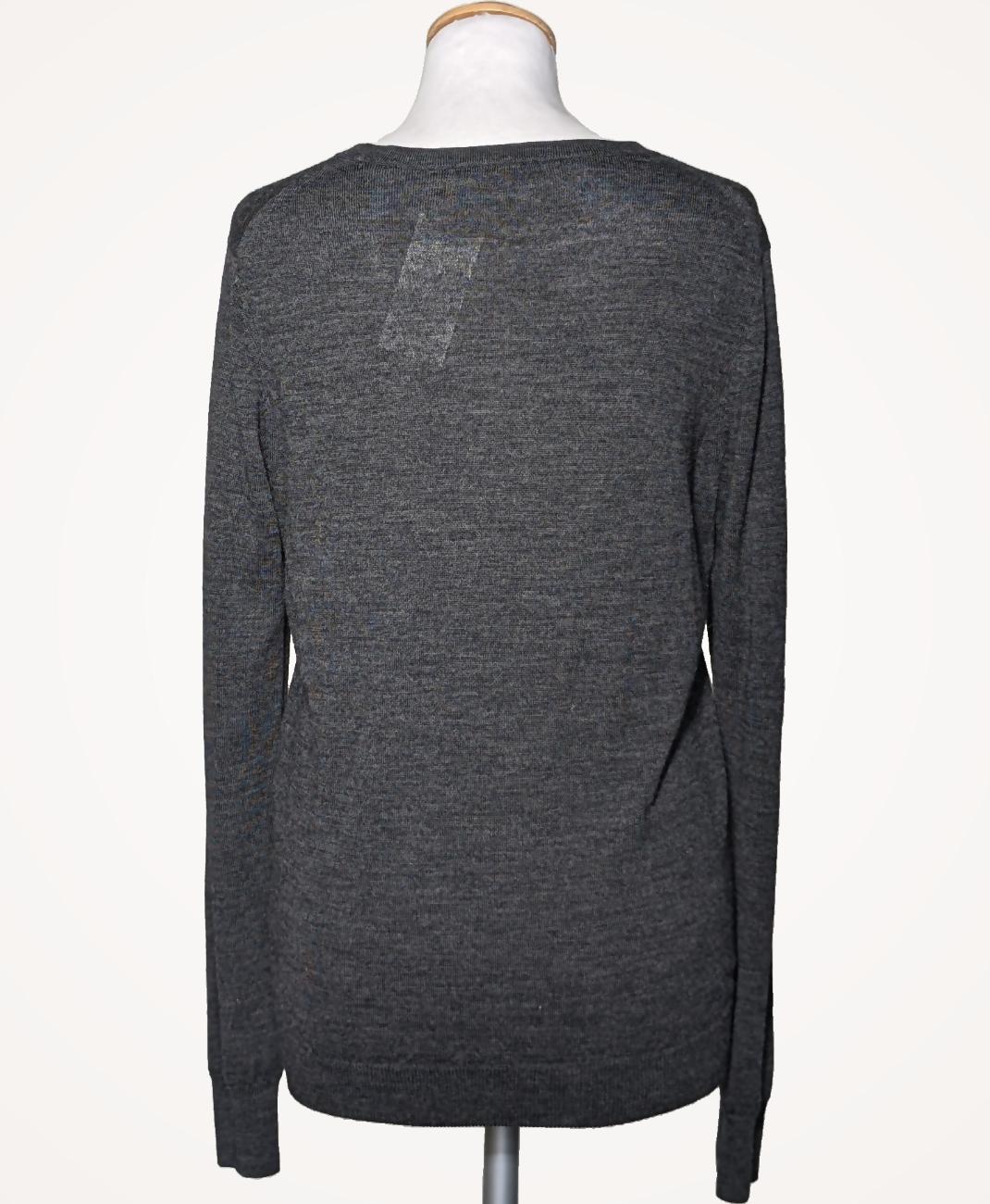 UNIQLO - Image 4