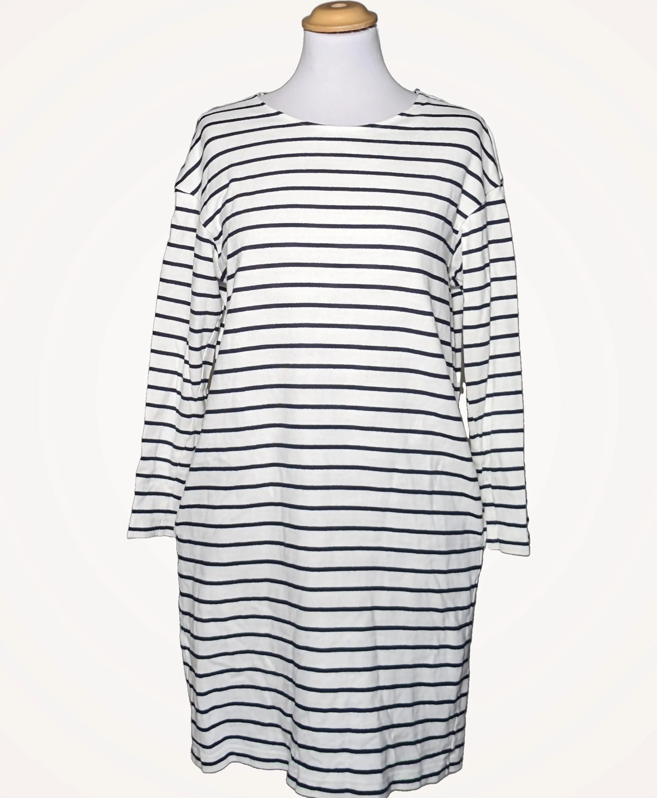 UNIQLO - Image 3