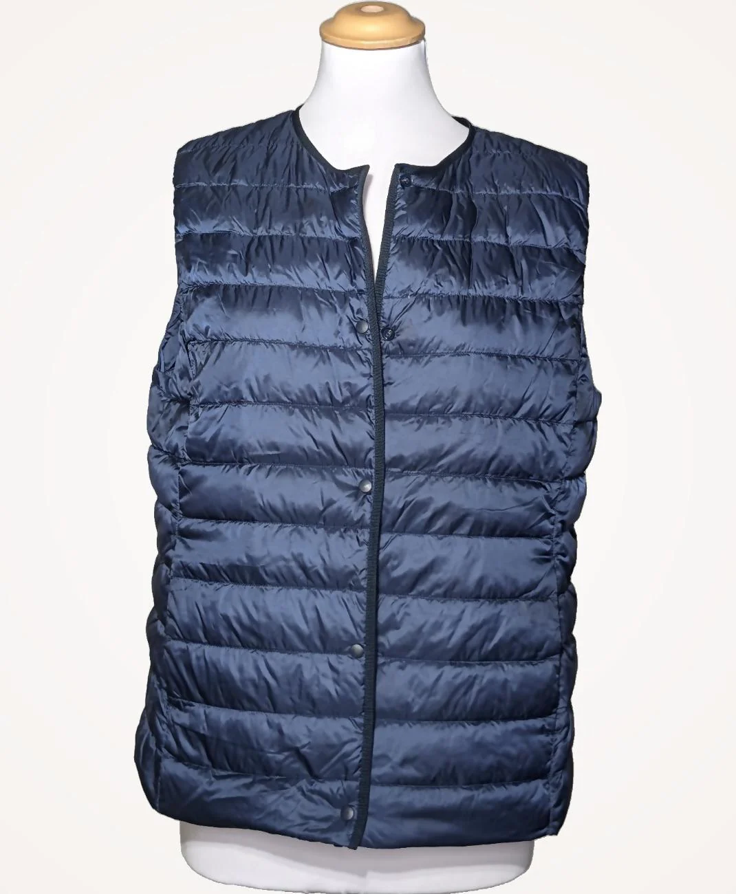 UNIQLO - Image 3