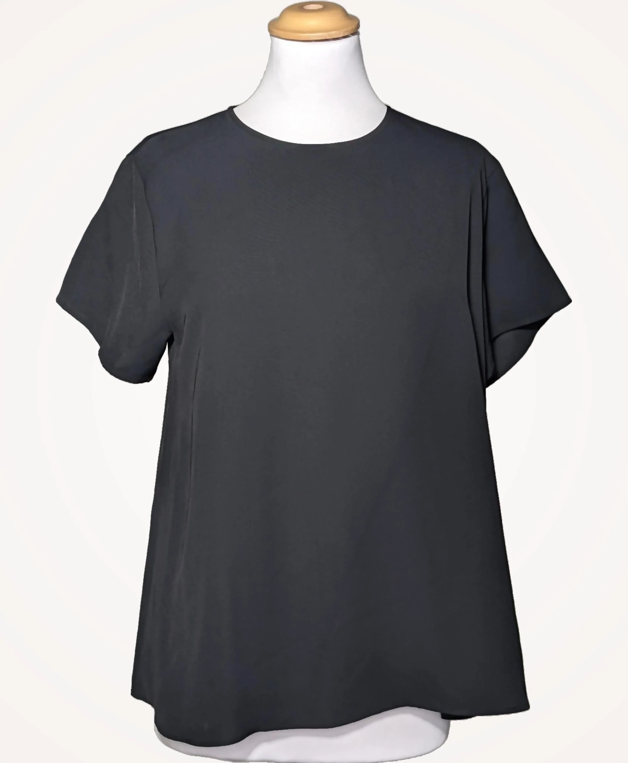 UNIQLO - Image 3
