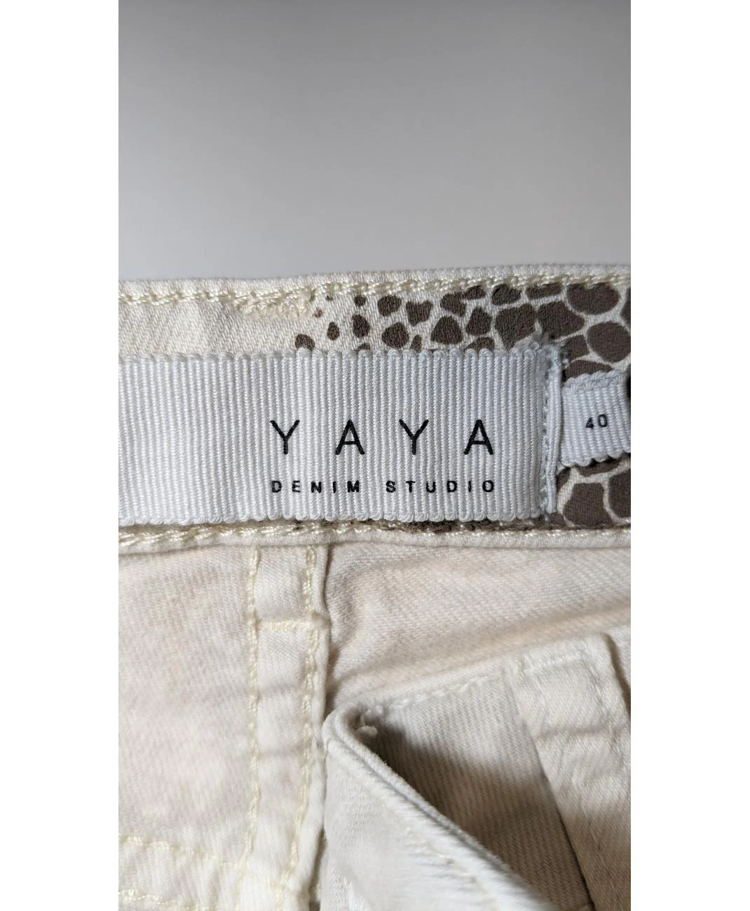YAYA - Image 7