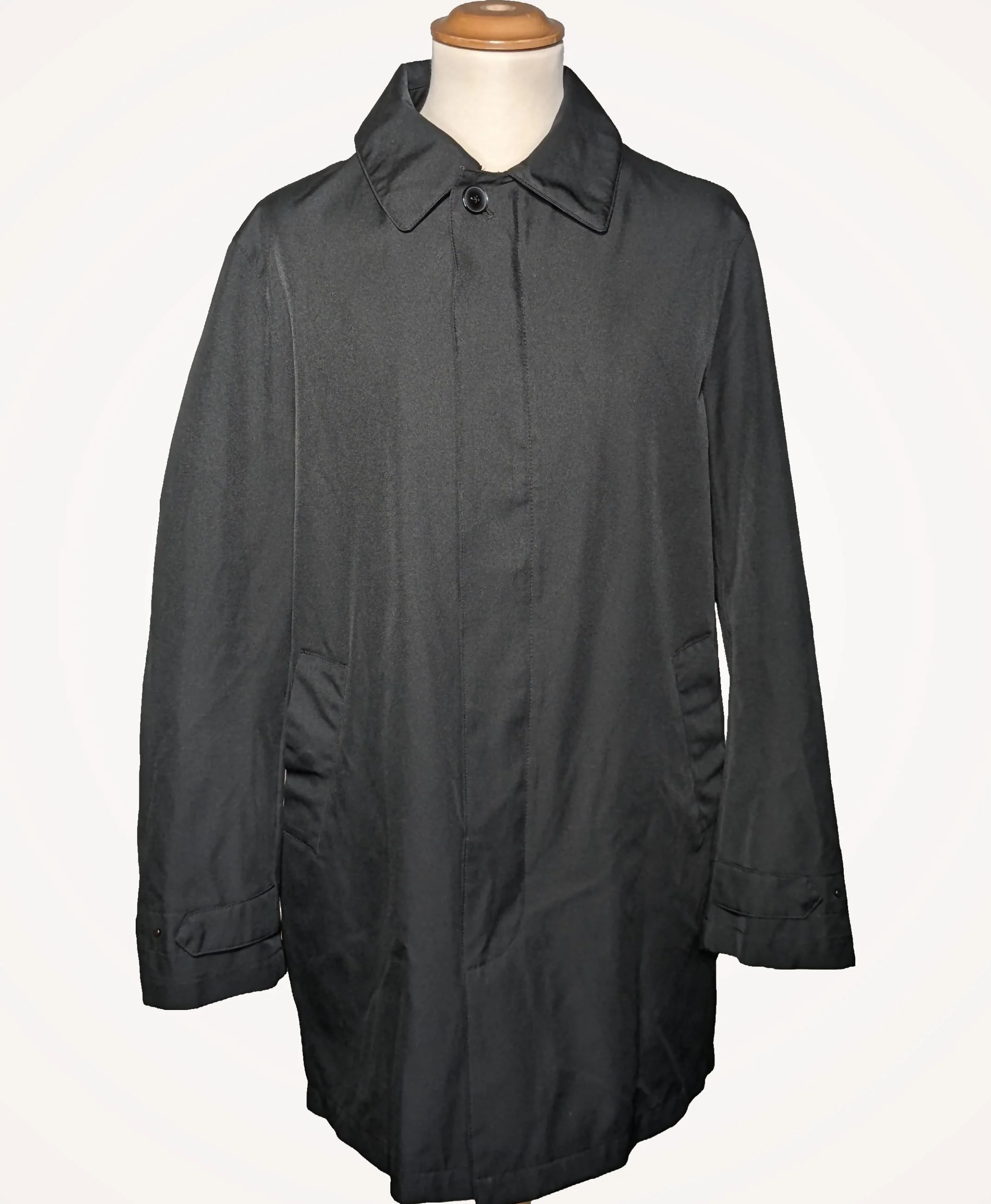 ZARA - Image 3