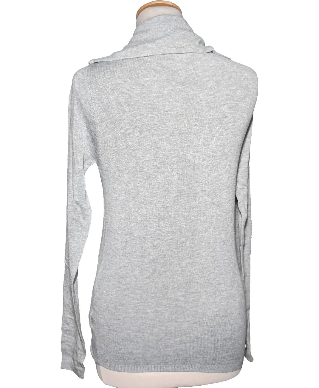ZARA - Image 2