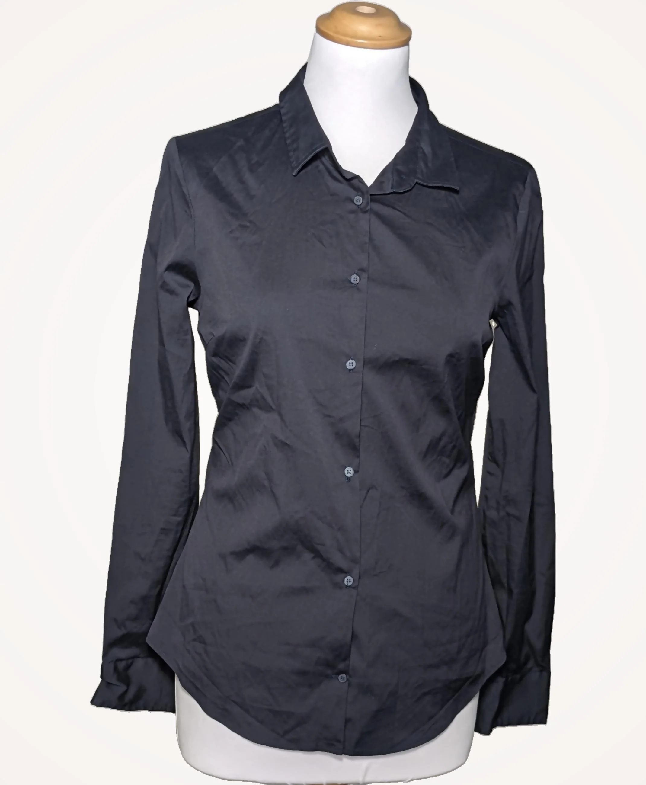ZARA - Image 3