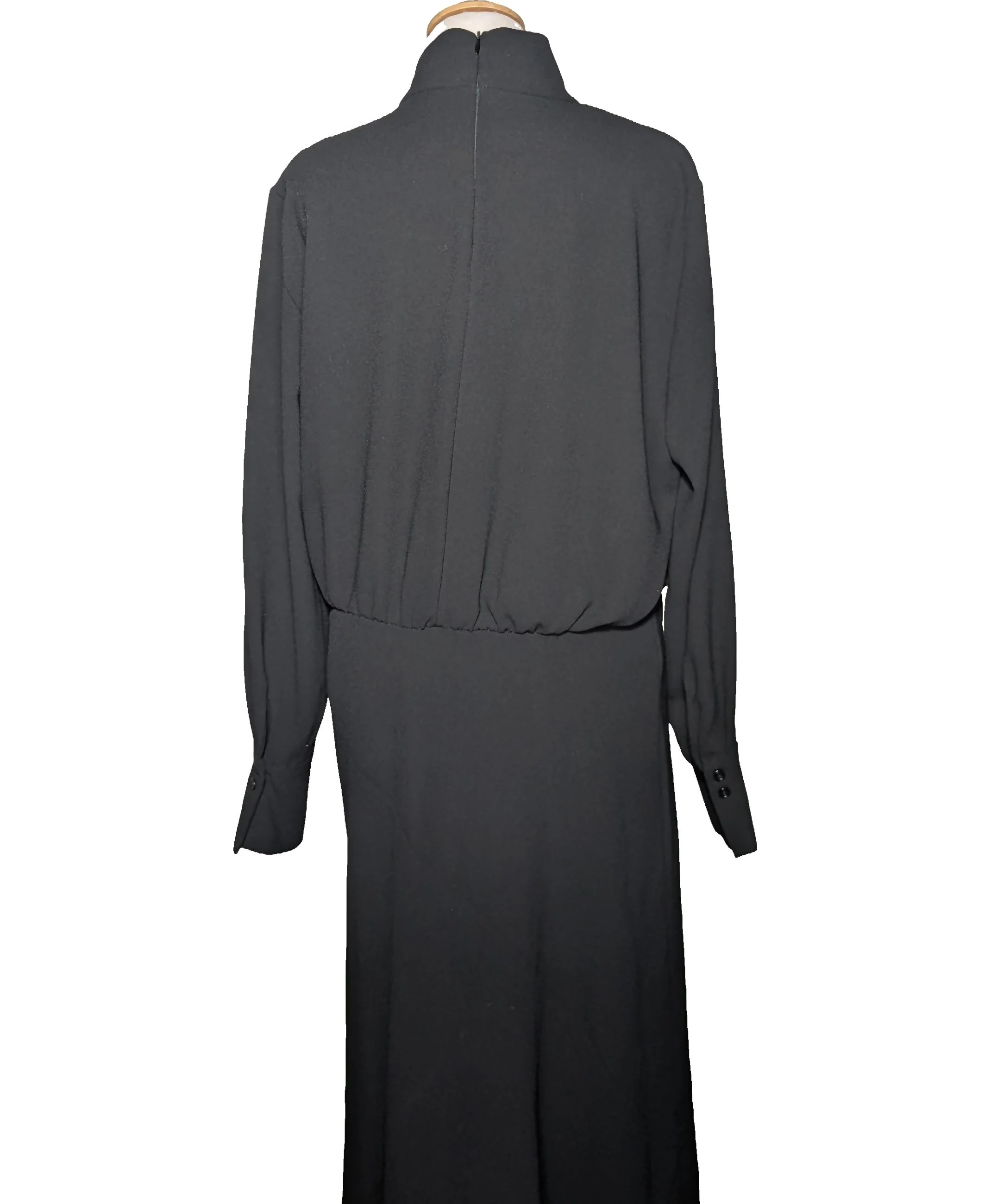 ZARA - Image 2