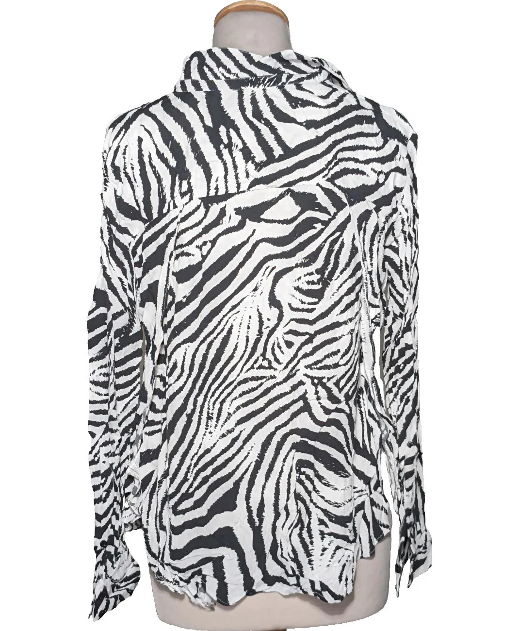 ZARA - Image 2