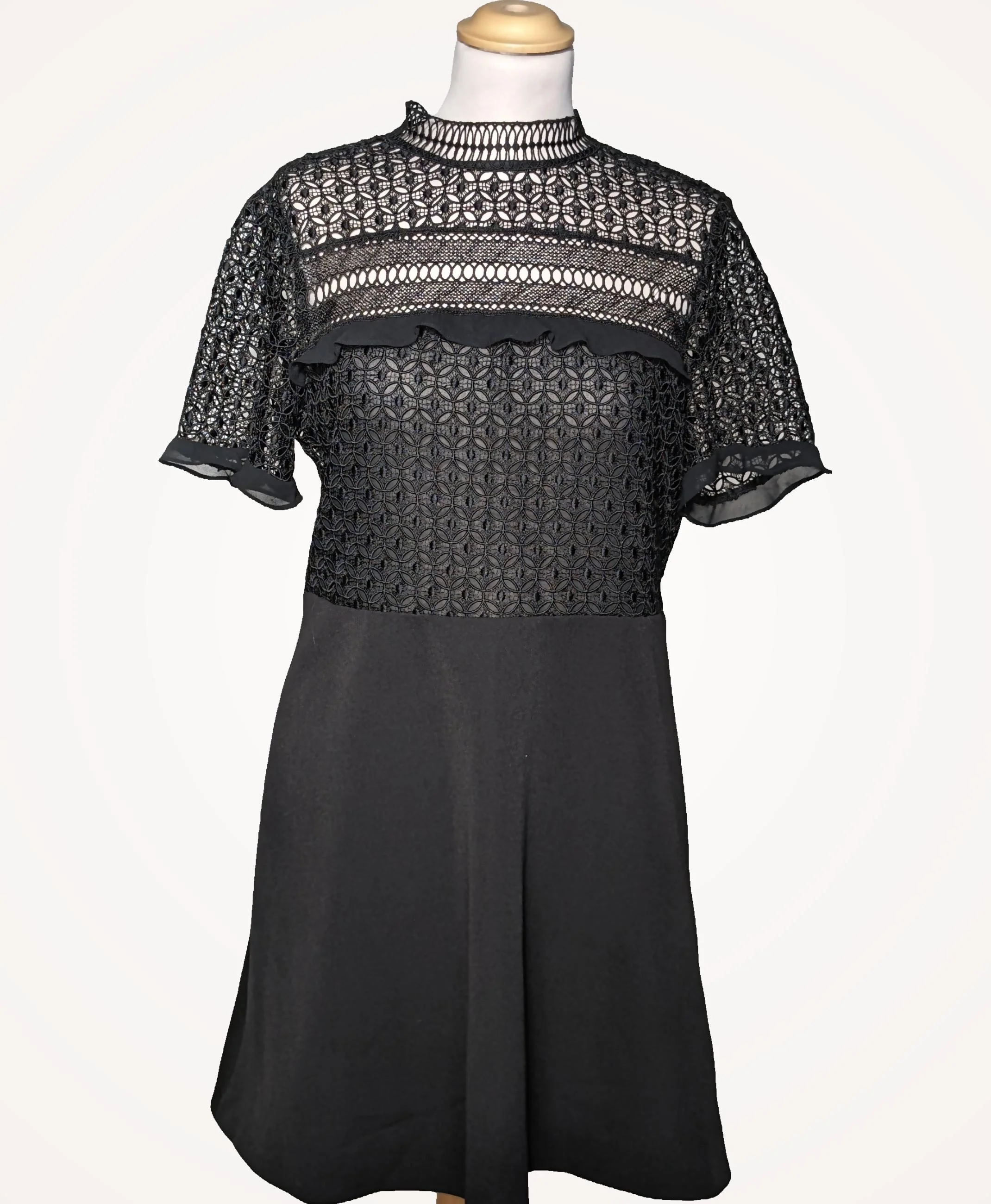 ZARA - Image 3