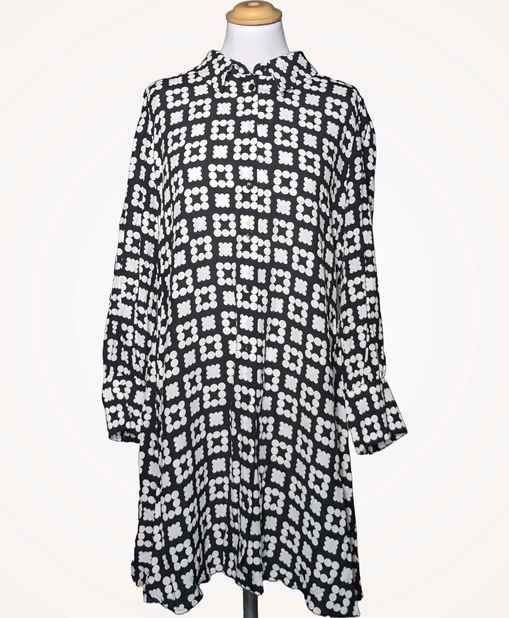 ZARA - Image 3