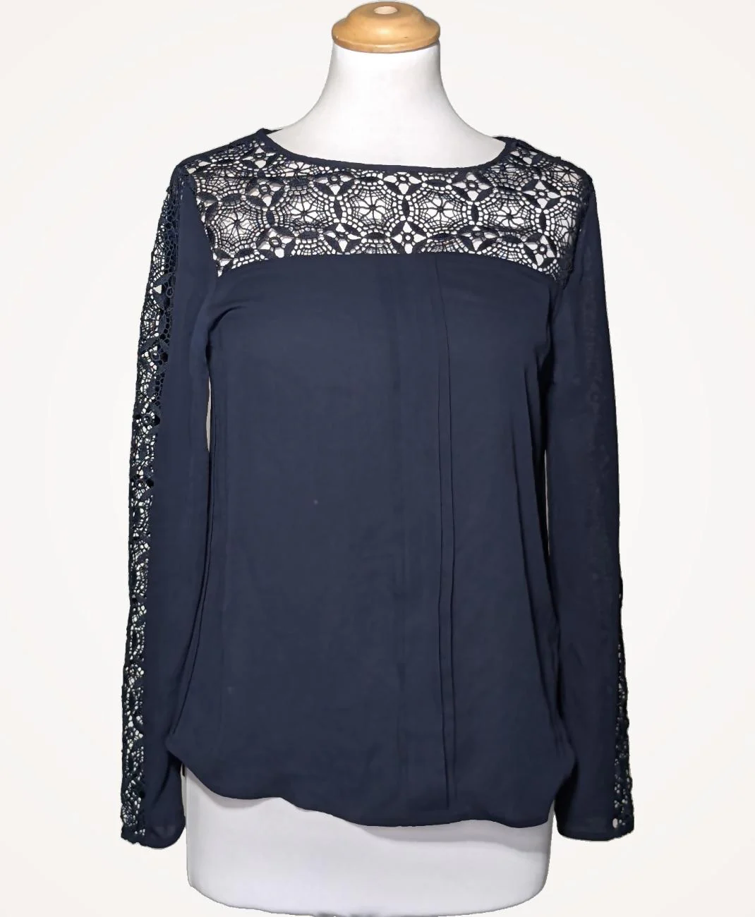 ZARA - Image 3
