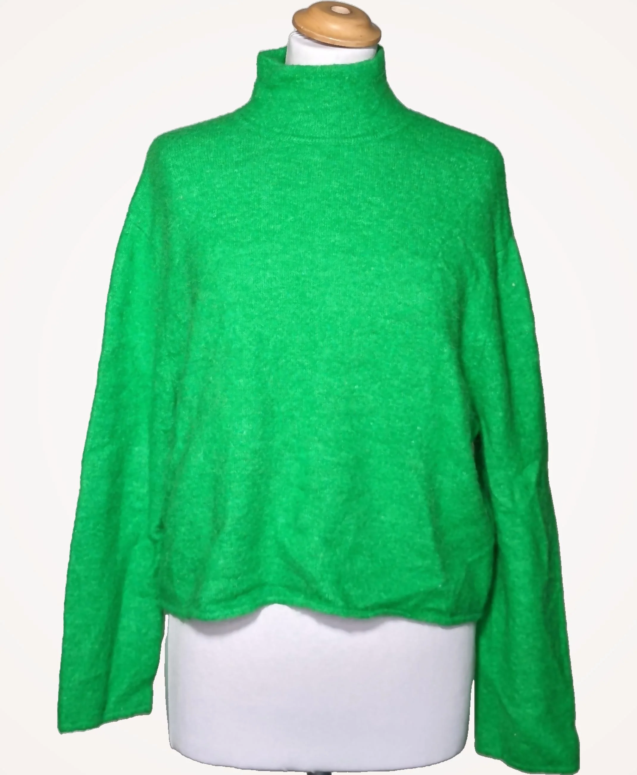 ZARA - Image 3