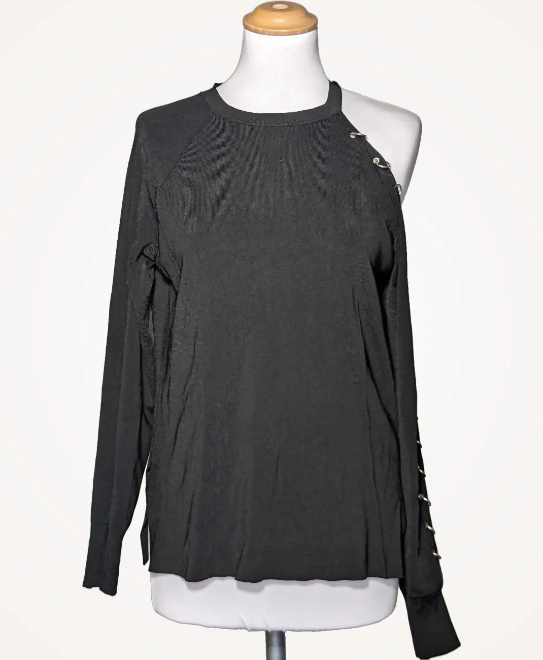 ZARA - Image 3