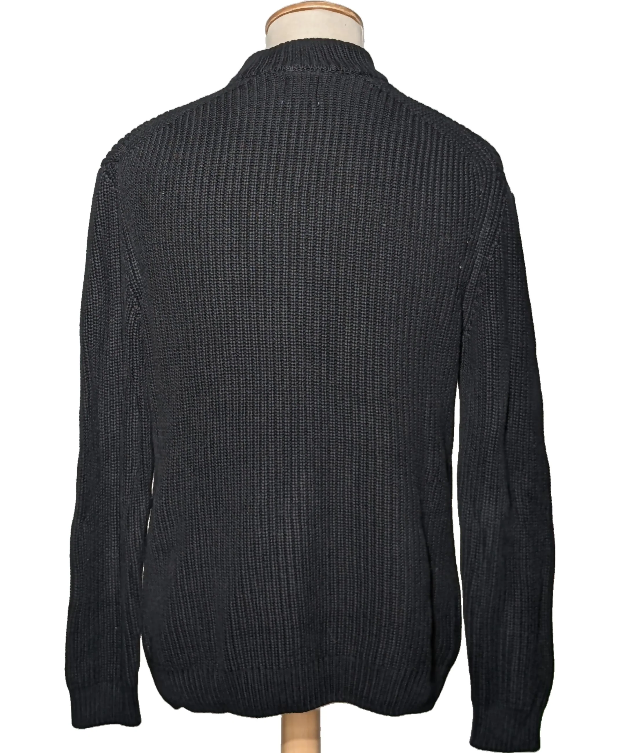 ZARA - Image 2
