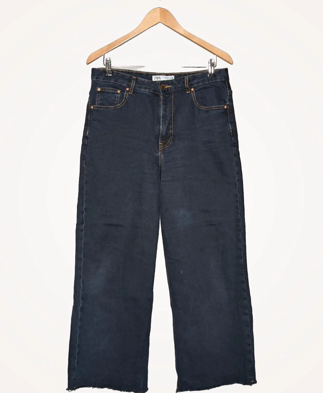 ZARA - Image 3